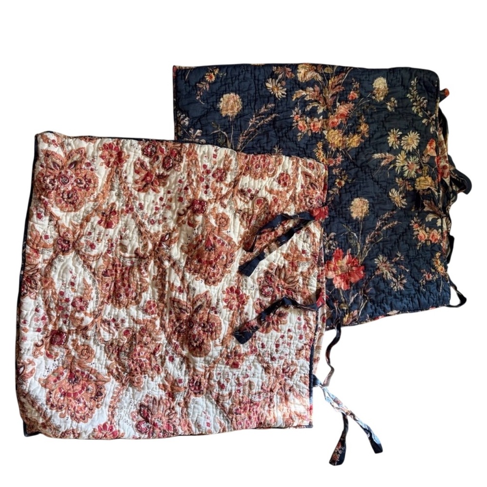 Pottery Barn 24” Quilted Two-Sided Sham Tie Closure in Navy Cream Paisley
